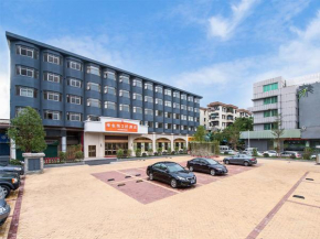 Отель Vienna 3 Best Hotel Bao'an Mega Mall  Шэньчжэнь